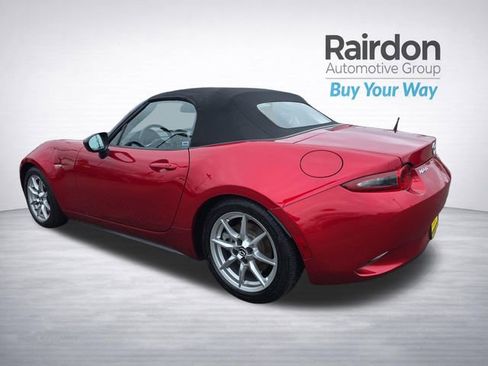 Used 2016 MAZDA MX-5 Miata Sport RWD image 5