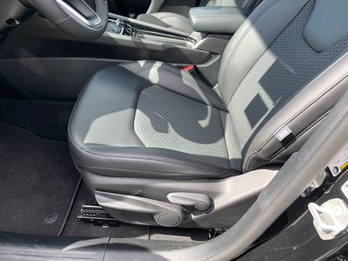 New 2026 Jeep Compass Latitude AWD/4WD image 11