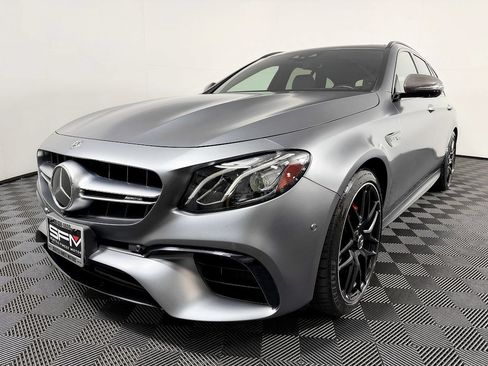Used 2018 Mercedes-Benz E 63 AMG S image 3