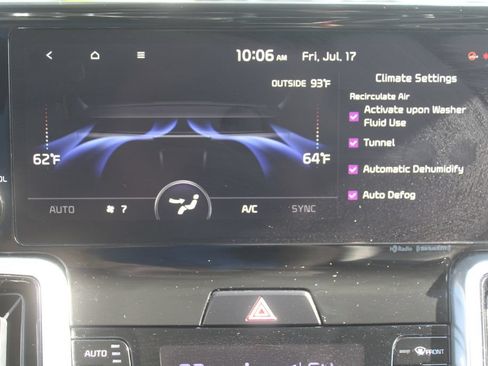 Certified 2022 Kia Sorento SX AWD/4WD image 47