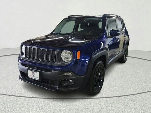 Used 2017 Jeep Renegade Altitude AWD/4WD image 2