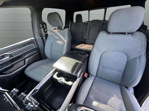 Used 2021 RAM 1500 Big Horn image 15