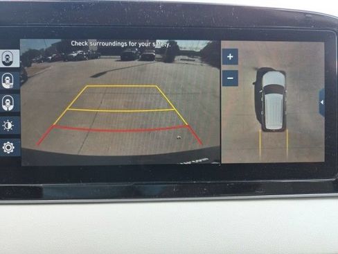 Used 2020 Hyundai Palisade Limited FWD image 12