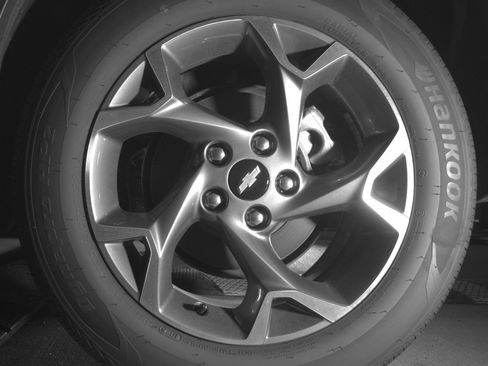 Used 2025 Chevrolet Trax LT FWD image 14