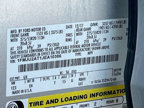 Used 2018 Ford Expedition Limited w/ Equipment Group 301A AWD/4WD image 36