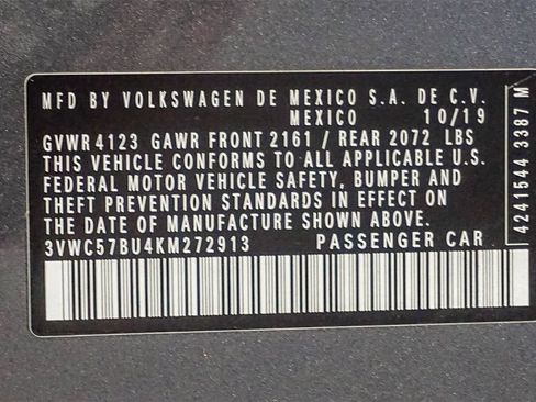 Used 2019 Volkswagen Jetta R-Line w/ R-Line Cold Weather Package image 22