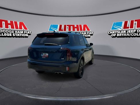 Used 2025 Kia Telluride EX X-Line AWD/4WD image 9