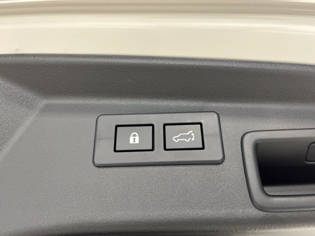 Certified 2026 Subaru Outback Limited AWD/4WD image 34