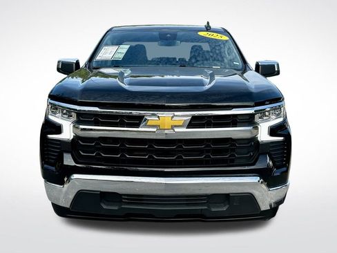 Used 2025 Chevrolet Silverado 1500 LT image 2