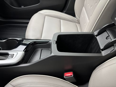 New 2026 Buick Envista Sport Touring FWD image 30