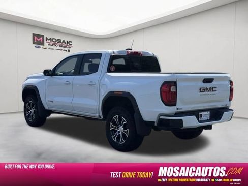 Used 2024 GMC Canyon AT4 w/ AT4 Premium Package AWD/4WD image 5