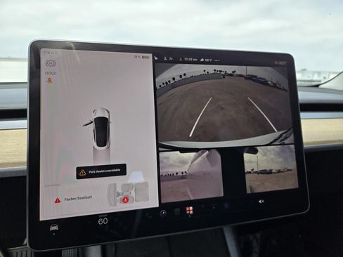 Used 2022 Tesla Model 3 RWD image 10