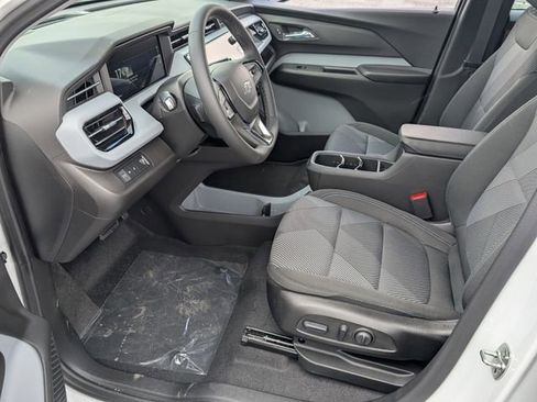 New 2027 Chevrolet Bolt LT w/ Comfort Package FWD image 5