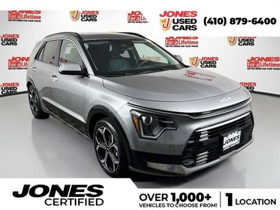 Used 2025 Kia Niro EX Touring