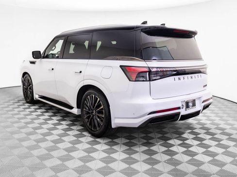 Certified 2026 INFINITI QX80 Autograph w/ Premium Cargo Package AWD/4WD image 4