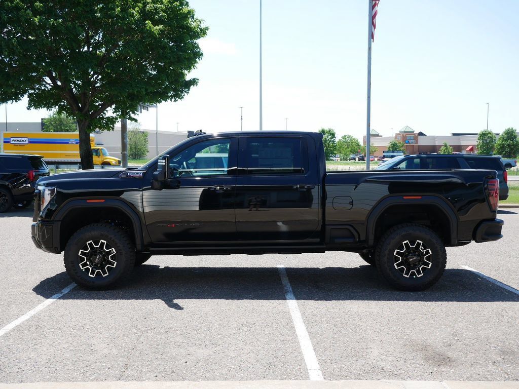 New 2026 GMC Sierra 2500 AT4X w/ LPO, Black Badging Package AWD/4WD image 4