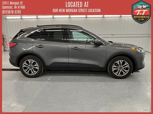 Used 2022 Ford Escape SEL FWD image 2
