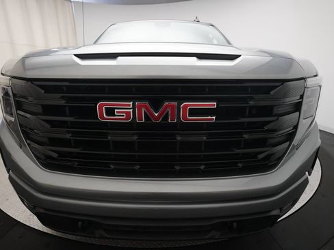 Used 2025 GMC Sierra 1500 Elevation AWD/4WD image 21