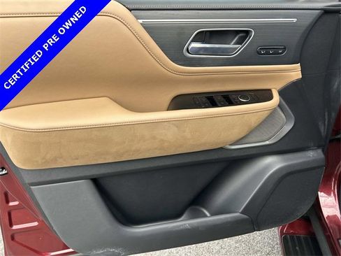 Certified 2025 INFINITI QX80 Sensory image 18