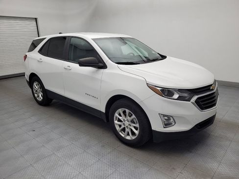 Used 2021 Chevrolet Equinox LS w/ LS Convenience Package image 11
