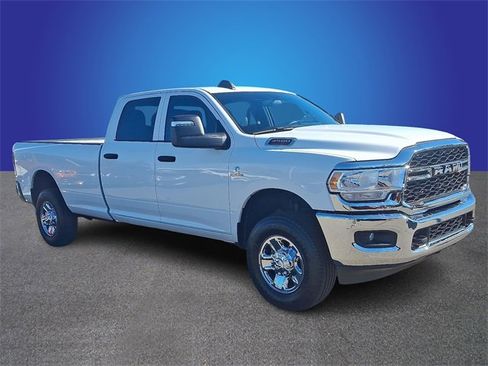 Used 2023 RAM 3500 Tradesman w/ Chrome Appearance Group image 3