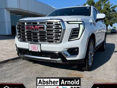 Used 2026 GMC Yukon Denali w/ Sun & Power Step Package