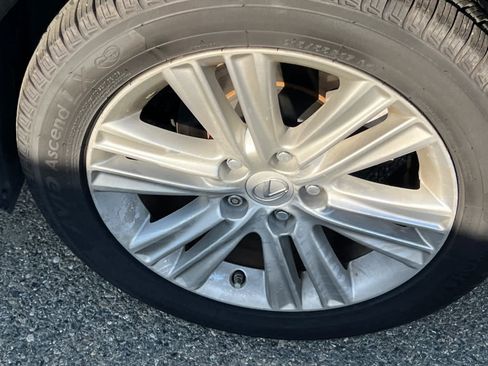 Used 2014 Lexus ES 350 w/ Premium Package image 22