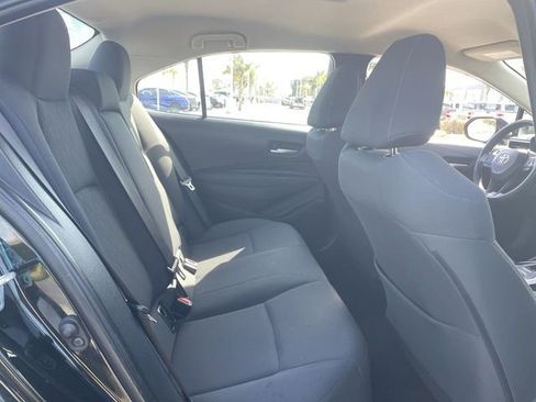 Used 2020 Toyota Corolla LE image 24