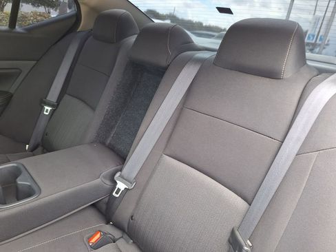 Used 2023 Nissan Altima 2.5 SV w/ SV Premium Package FWD image 25