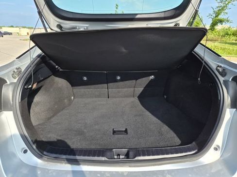 Used 2016 Toyota Prius Two FWD image 12