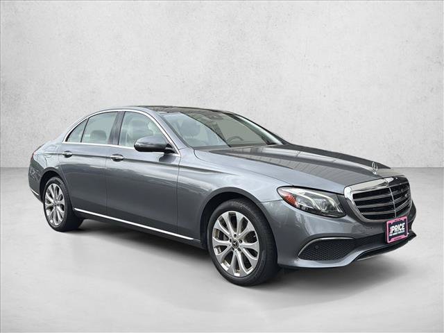 Used 2018 Mercedes-Benz E 300 4MATIC image 3