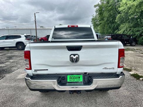 Used 2024 RAM 2500 Big Horn AWD/4WD image 31