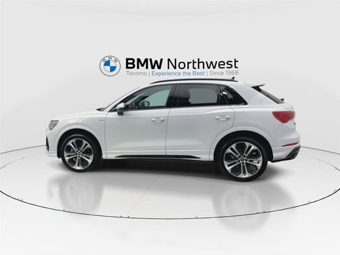 Used 2021 Audi Q3 2.0T Premium Plus w/ Premium Plus Package image 11