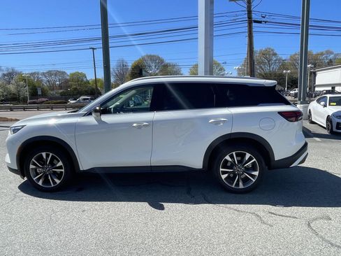 Certified 2025 INFINITI QX60 Luxe w/ Vision Package AWD/4WD image 6