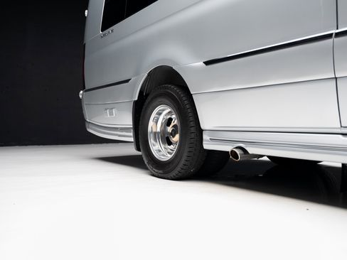 Used 2021 Mercedes-Benz Sprinter 3500 image 93