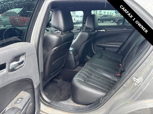 Used 2018 Chrysler 300 S w/ S Model Appearance Package RWD image 6