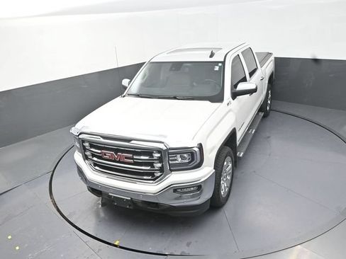 Used 2018 GMC Sierra 1500 SLT AWD/4WD image 25