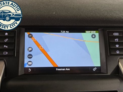Used 2019 Land Rover Discovery Sport HSE AWD/4WD image 15