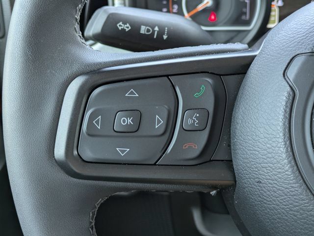 Used 2026 Jeep Wrangler Unlimited Sport AWD/4WD image 16
