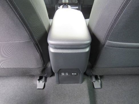 Used 2023 Toyota Prius Prime SE image 24