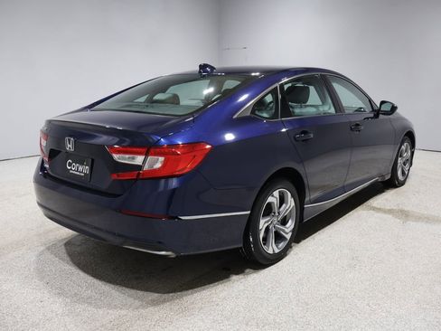 Used 2019 Honda Accord EX image 2