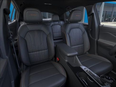 New 2026 Buick Envista Avenir image 16