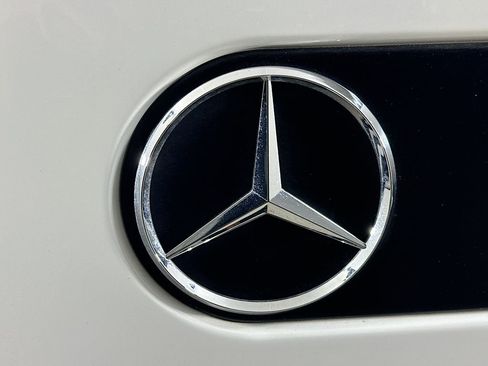 Used 2025 Mercedes-Benz G 550 image 33