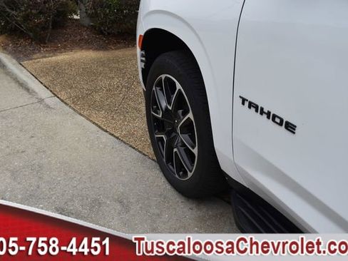 Used 2022 Chevrolet Tahoe RST w/ Sport Performance Package image 18