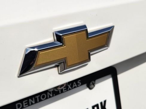 Used 2019 Chevrolet Blazer LT FWD image 27