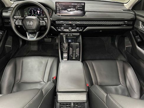 Used 2025 Honda Accord Touring image 40