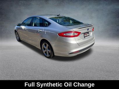 Used 2016 Ford Fusion SE