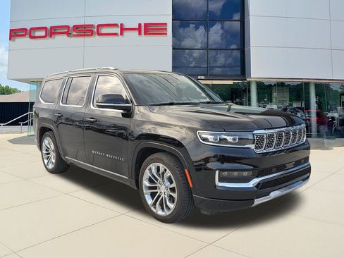 Used 2022 Jeep Grand Wagoneer Series II w/ Premium Group II image 3