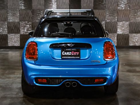 Used 2017 MINI Cooper S FWD image 8