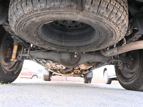 Used 2021 Toyota Tacoma TRD Off-Road w/ Technology Package image 50